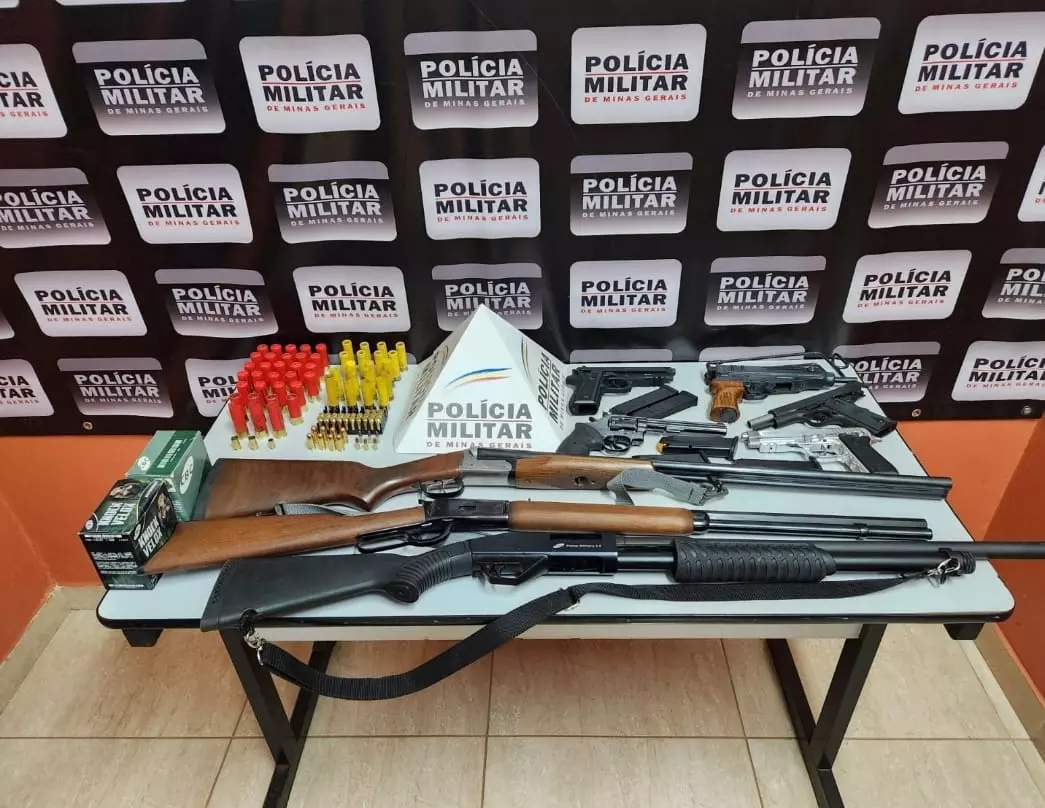 Operação conjunta da PM resulta na apreensão de armas e munições